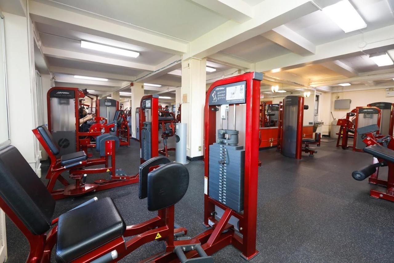 Flushing Ymca Vandrarhem New York Exteriör bild